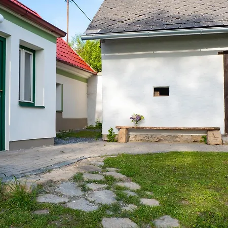 Pelechy Дом отдыха Kovarov (Pisek)